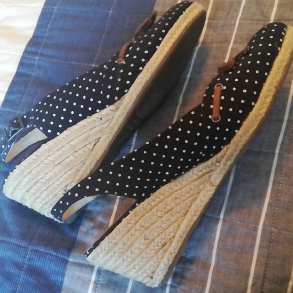 Kelly&Katie polka dot shoes - Picture 4 of 6